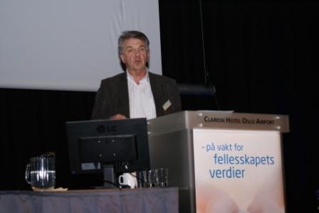 Harald Haug Andersen reflekterte rundt kontrollutvalgets arbeid med Undbosaken og Jarls�ysaken.